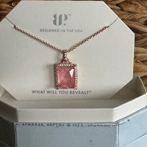 The Golden Hour Rose Gold Necklace with Pink Rose Quartz